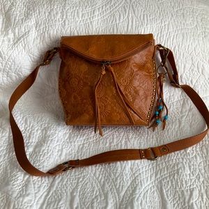 The Sak Silverlake crossbody bag *like new* Tobacco floral embossed